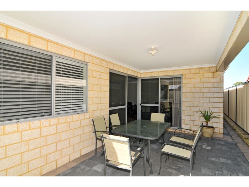 5 Heyerdahl Way, Dudley Park WA 6210