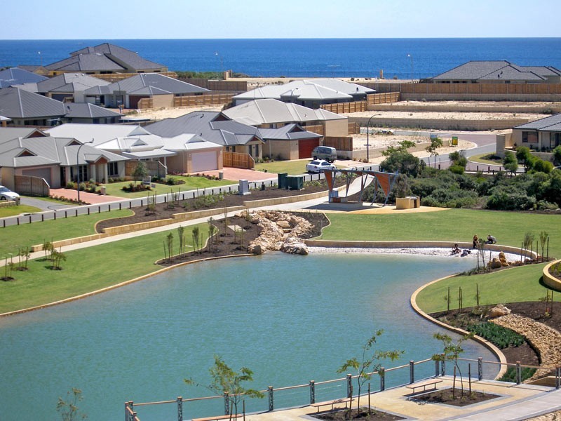 22 Marsdenia Road, Halls Head WA 6210