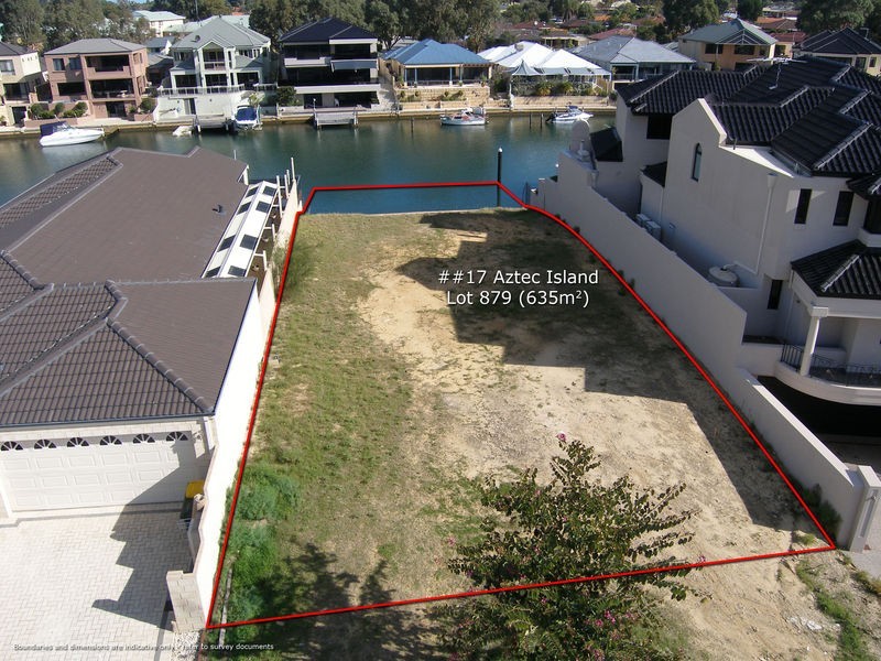 17 Aztec Island Retreat, Halls Head WA 6210