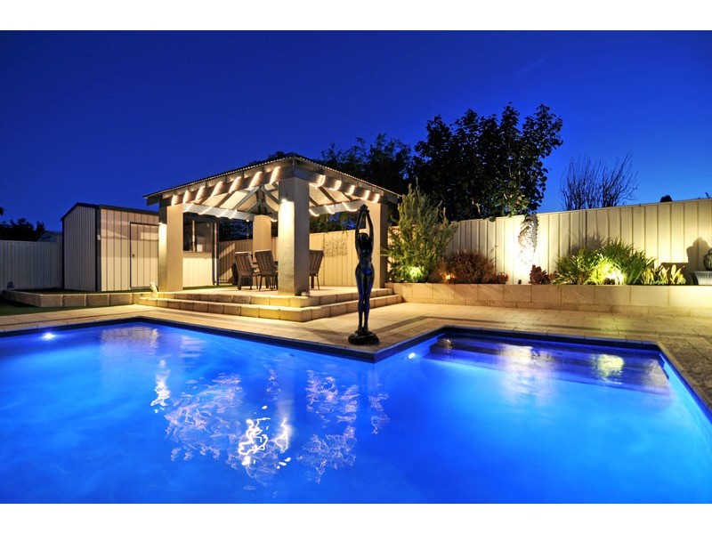 14 Ravendale Drive, Dudley Park WA 6210