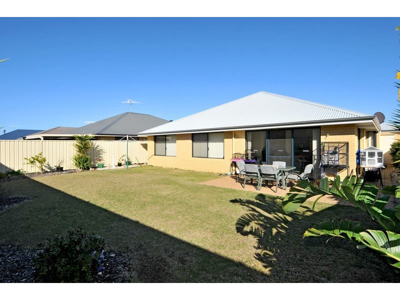 53 Yindana Blvd, Lakelands WA 6180