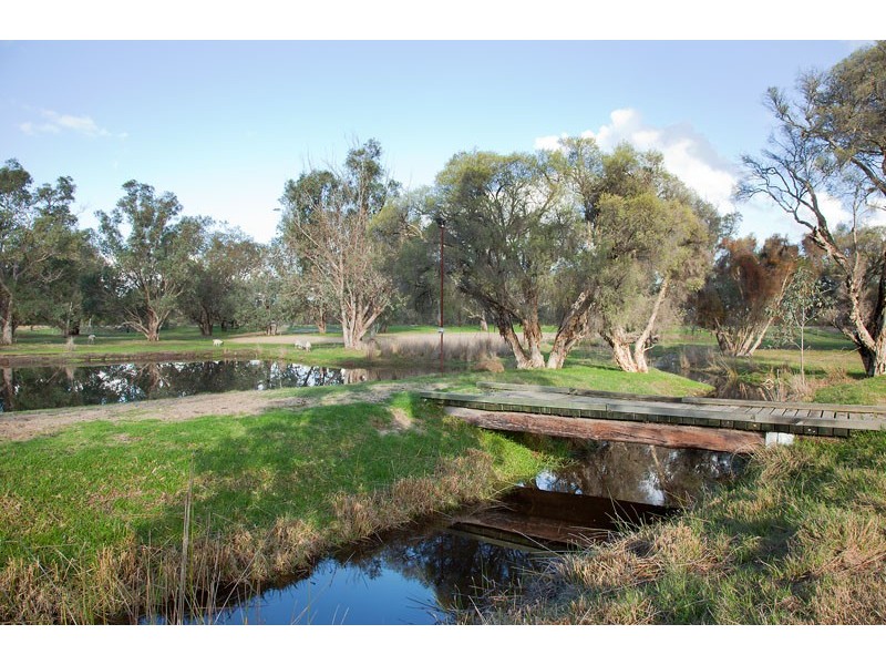 85 Shenton Road, Barragup WA 6209