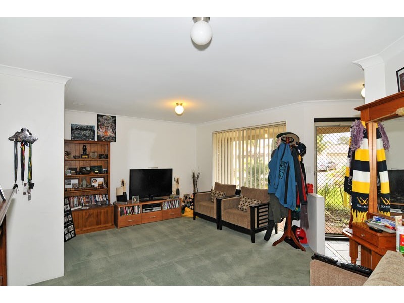 17 Sedgemere Terrace, Erskine WA 6210