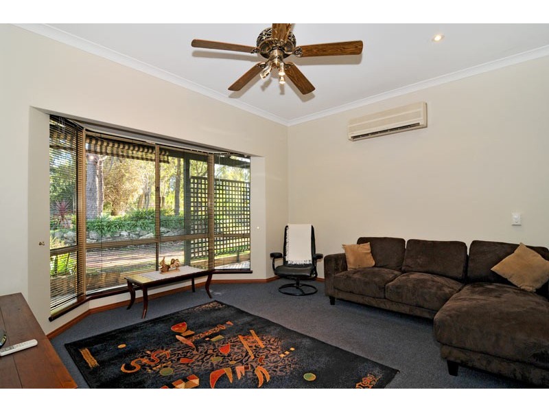 2 Tallangatta Place, Bouvard WA 6211