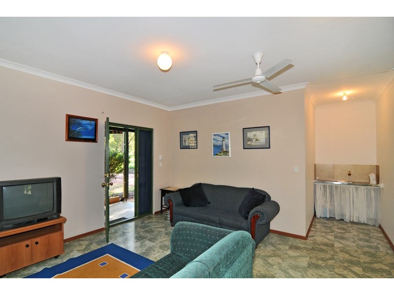 2 Tallangatta Place, Bouvard WA 6211