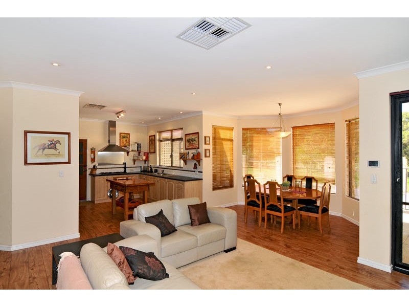 65 Jennie Place, North Dandalup WA 6207