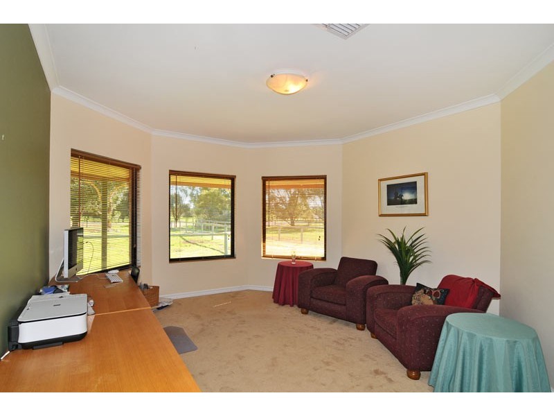 65 Jennie Place, North Dandalup WA 6207