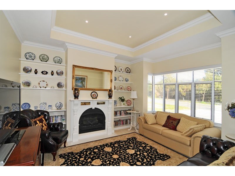 121 Hudson Drive, Dudley Park WA 6210