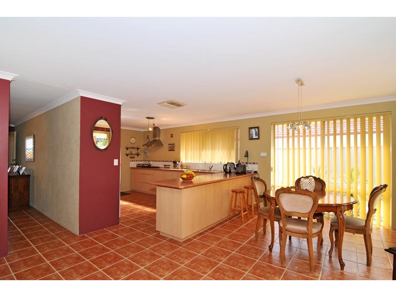 4 Chyverton Corner, Erskine WA 6210