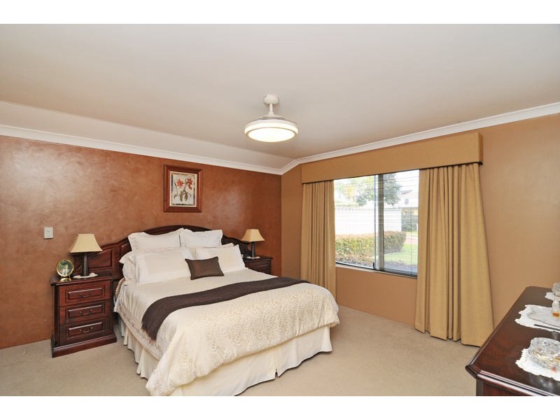 4 Chyverton Corner, Erskine WA 6210