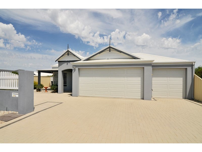 10 George Hibbert Road, Madora Bay WA 6210