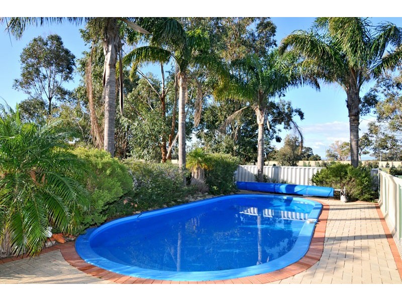 385 Mulga Drive, Parklands WA 6180