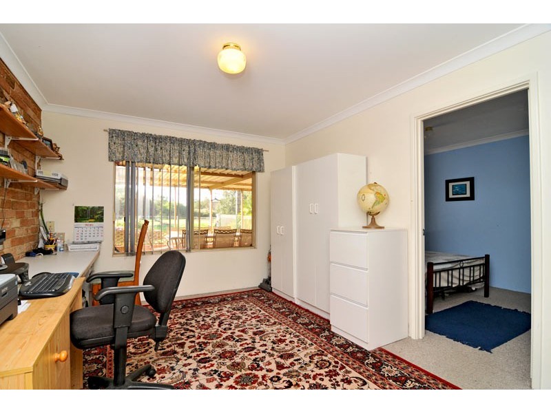 385 Mulga Drive, Parklands WA 6180