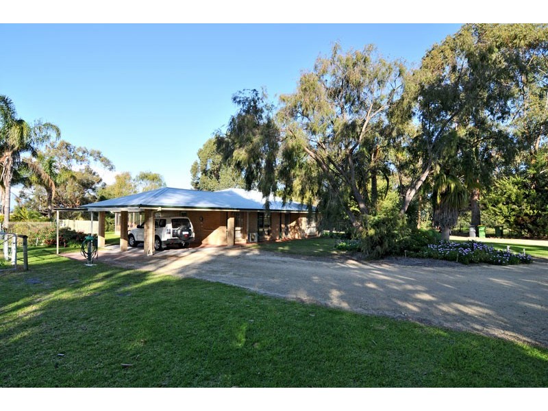 385 Mulga Drive, Parklands WA 6180
