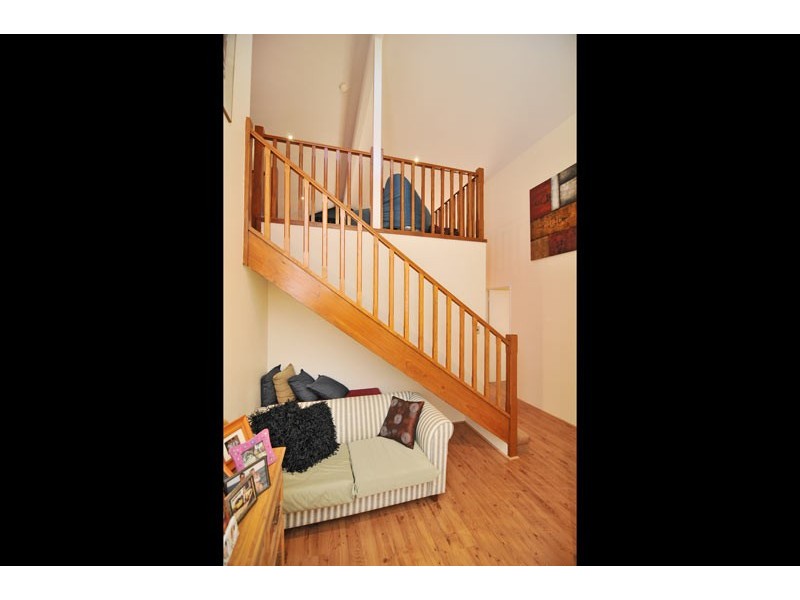 31 Teague Way, Lakelands WA 6180