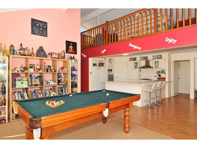 31 Teague Way, Lakelands WA 6180