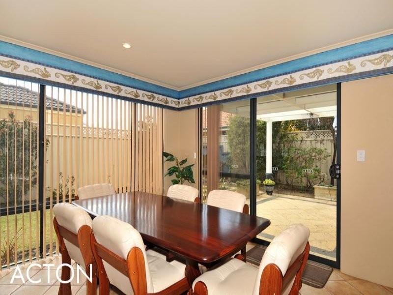 31 Darwin Terrace, Dudley Park WA 6210