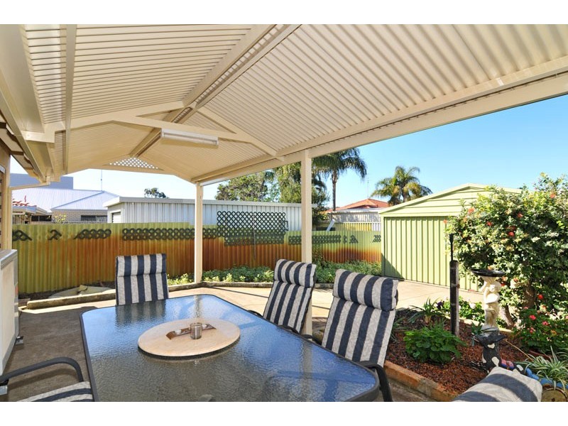 28 Heron Street, Dudley Park WA 6210