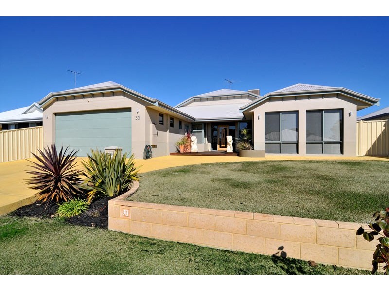 30 Tranquility Way, Halls Head WA 6210