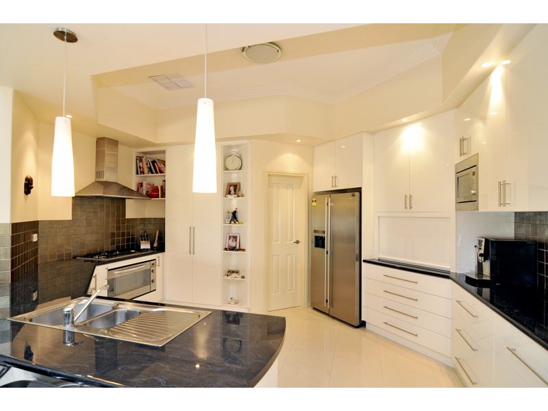 30 Tranquility Way, Halls Head WA 6210