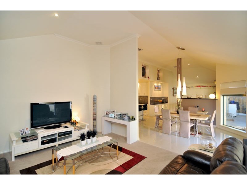 30 Tranquility Way, Halls Head WA 6210