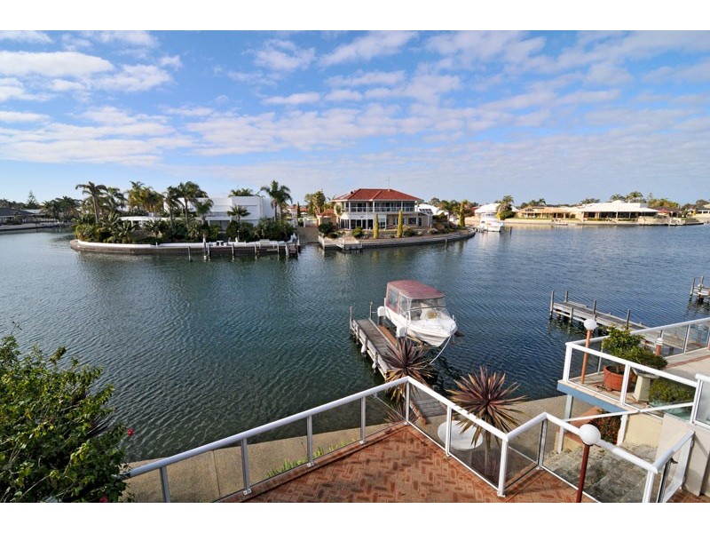 80 Waterside Drive, Dudley Park WA 6210