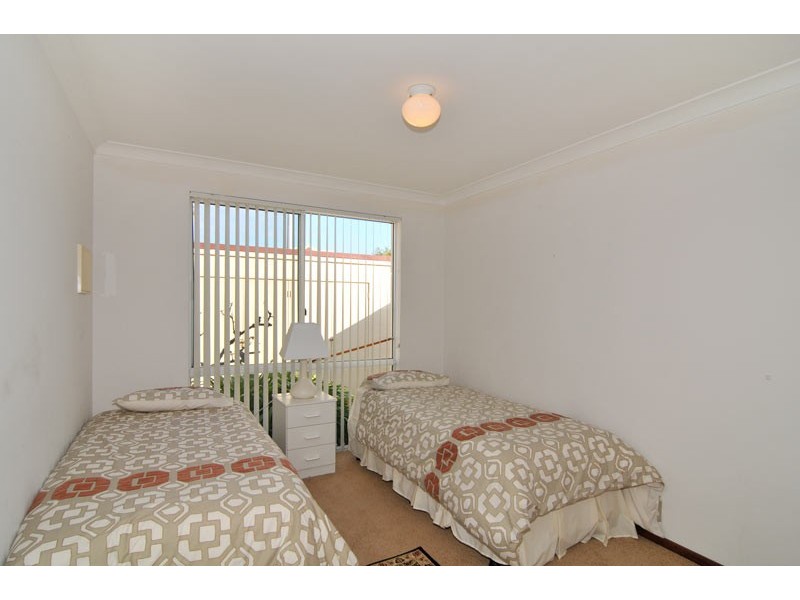 80 Waterside Drive, Dudley Park WA 6210