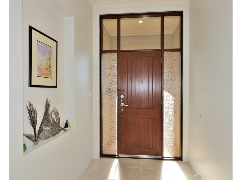 12 Bermuda Place, Halls Head WA 6210