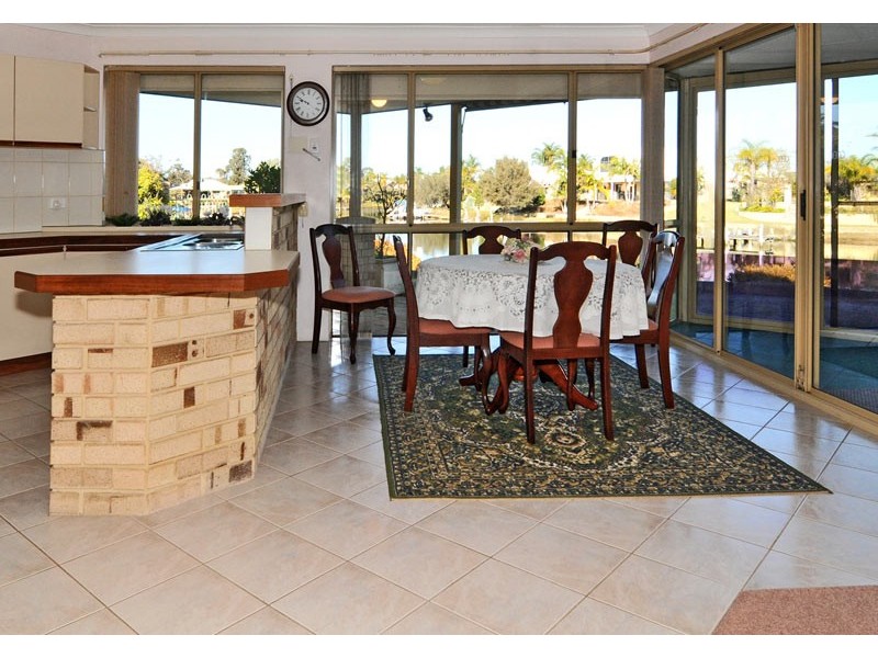 59 Delta Drive, South Yunderup WA 6208