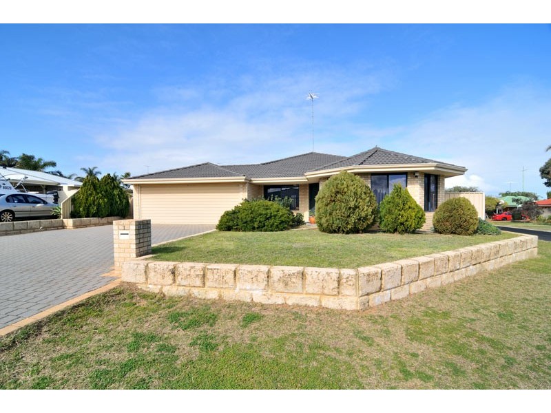 1 Augusta Mews, Meadow Springs WA 6210