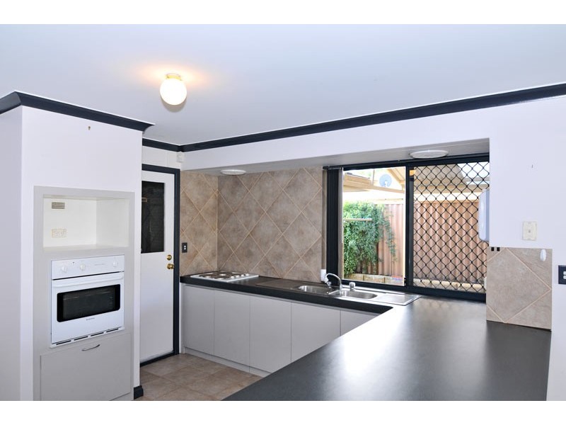 1 Augusta Mews, Meadow Springs WA 6210