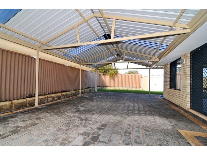 1 Augusta Mews, Meadow Springs WA 6210