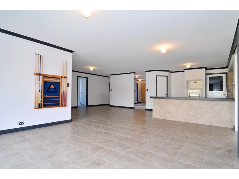 1 Augusta Mews, Meadow Springs WA 6210