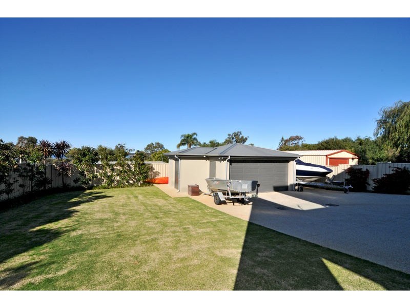 8 Ashley Terrace, Dawesville WA 6211