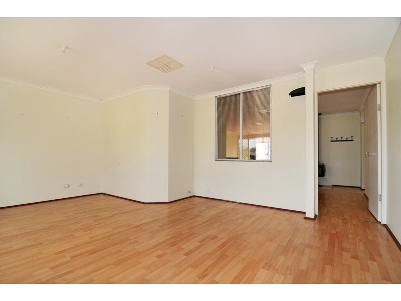 33 Casula Avenue, Coodanup WA 6210