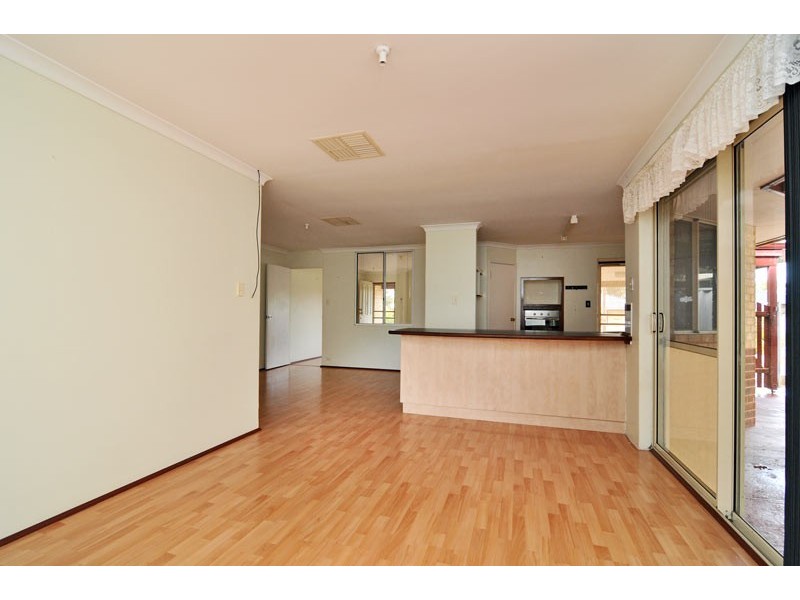 33 Casula Avenue, Coodanup WA 6210