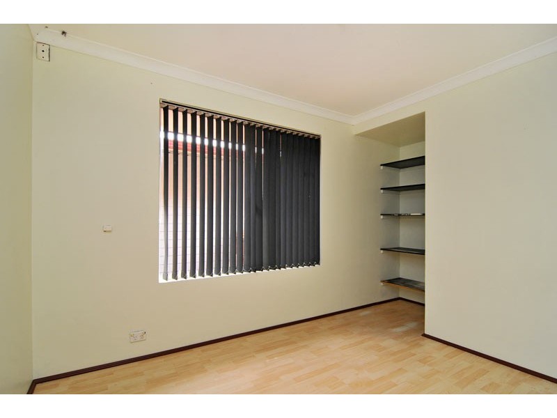 33 Casula Avenue, Coodanup WA 6210