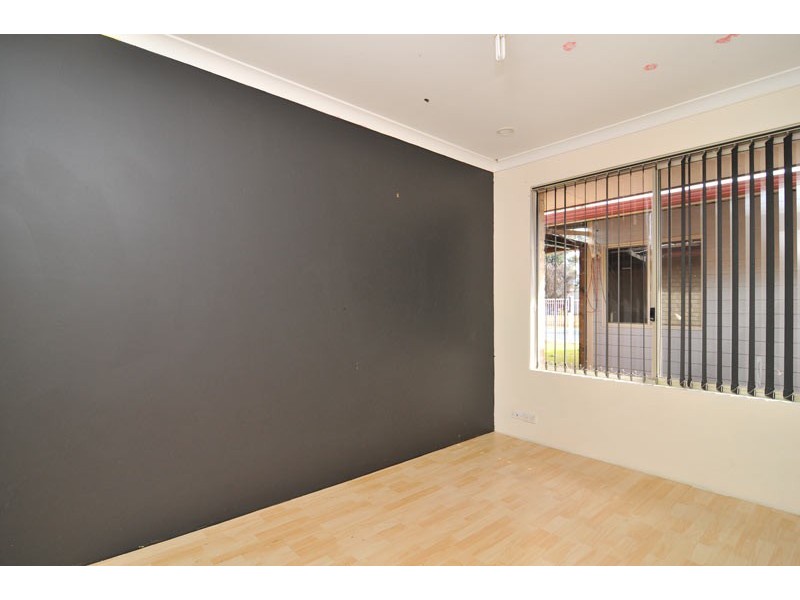 33 Casula Avenue, Coodanup WA 6210