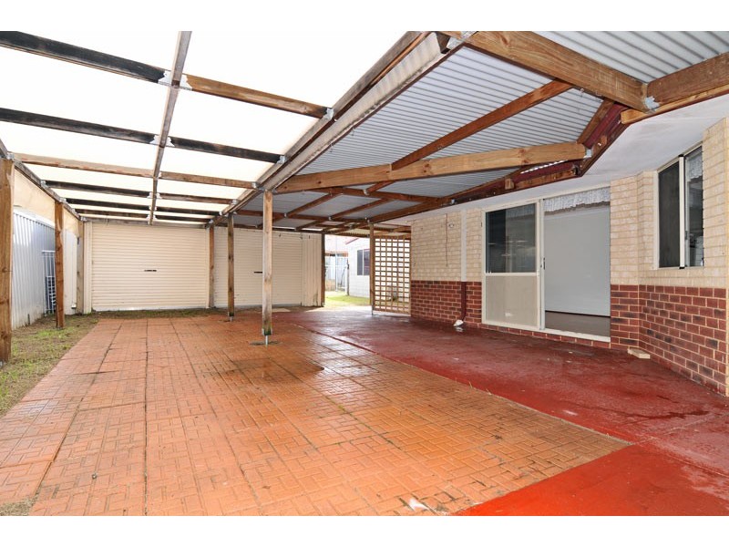 33 Casula Avenue, Coodanup WA 6210