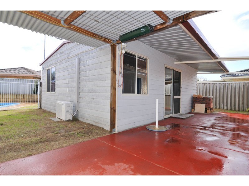 33 Casula Avenue, Coodanup WA 6210