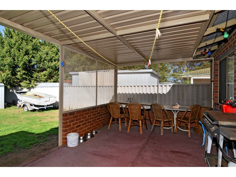 6A Falstaff Close, Greenfields WA 6210