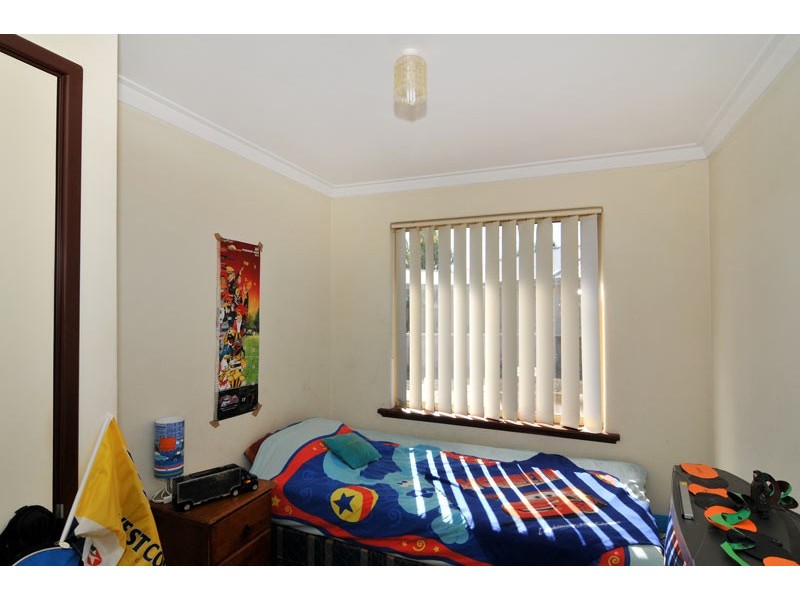 6A Falstaff Close, Greenfields WA 6210