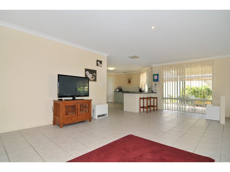 26 Petit Loop, Dudley Park WA 6210