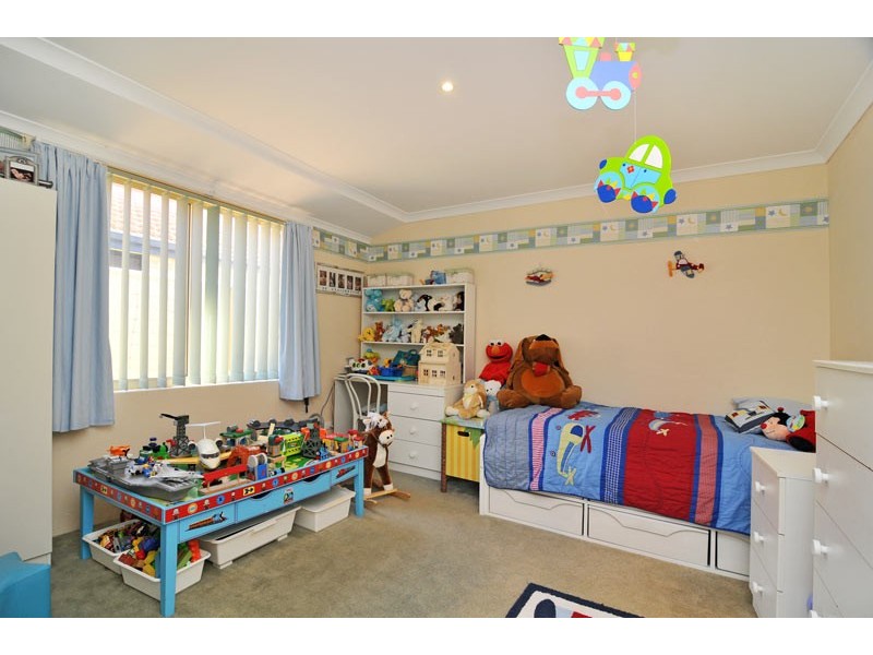 26 Petit Loop, Dudley Park WA 6210