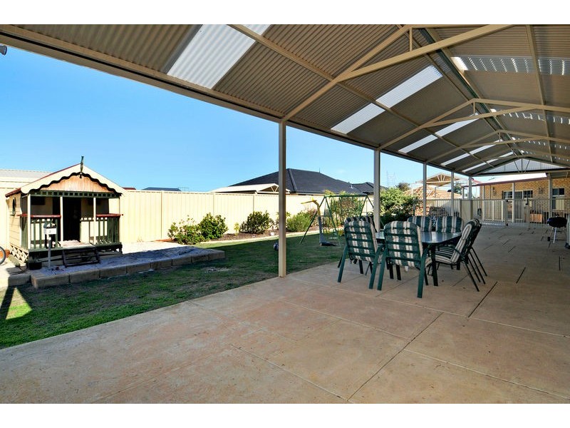 72 Midsummer Circle, Pinjarra WA 6208