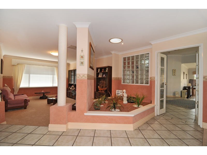7 Aboyne Close, Coodanup WA 6210