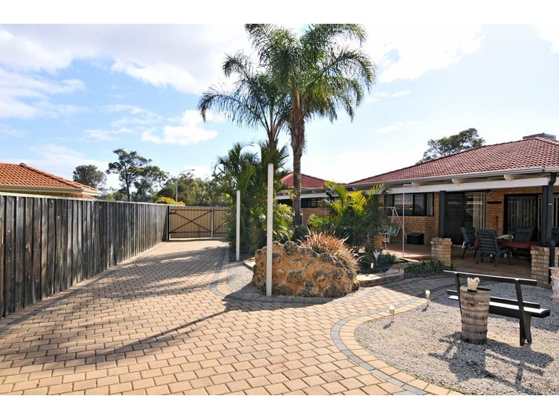 7 Aboyne Close, Coodanup WA 6210