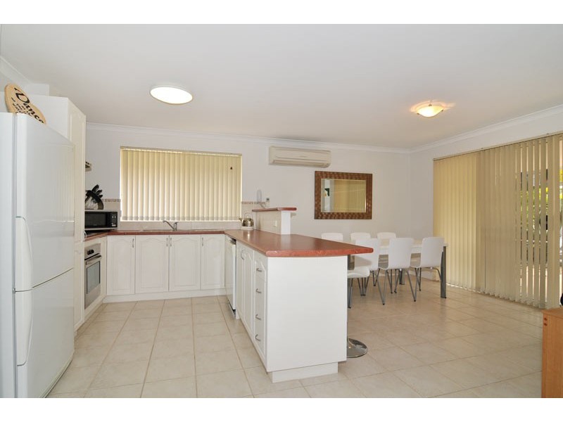 8 Lemongrass Way, Falcon WA 6210