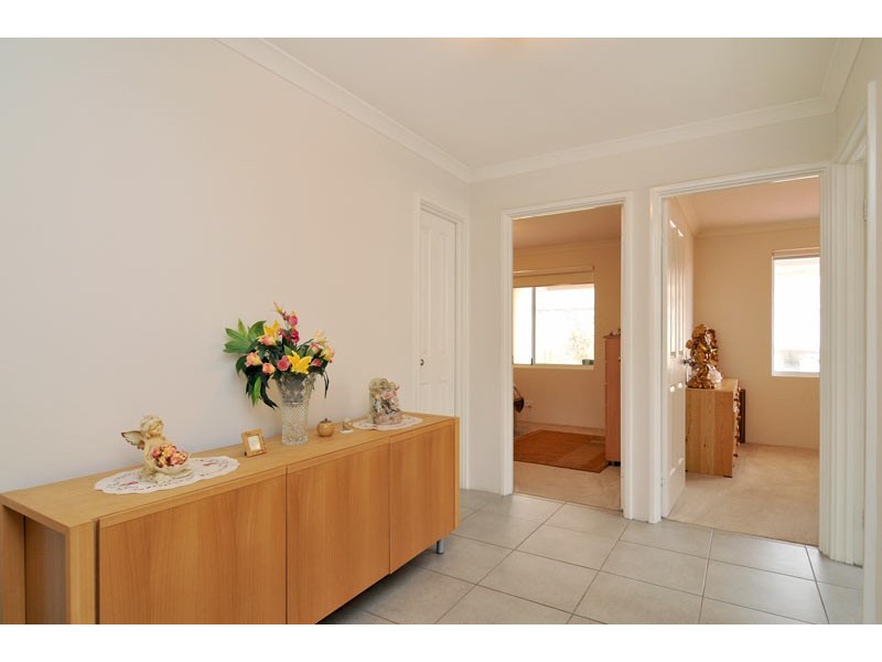 44 Buttercup Parkway, Halls Head WA 6210