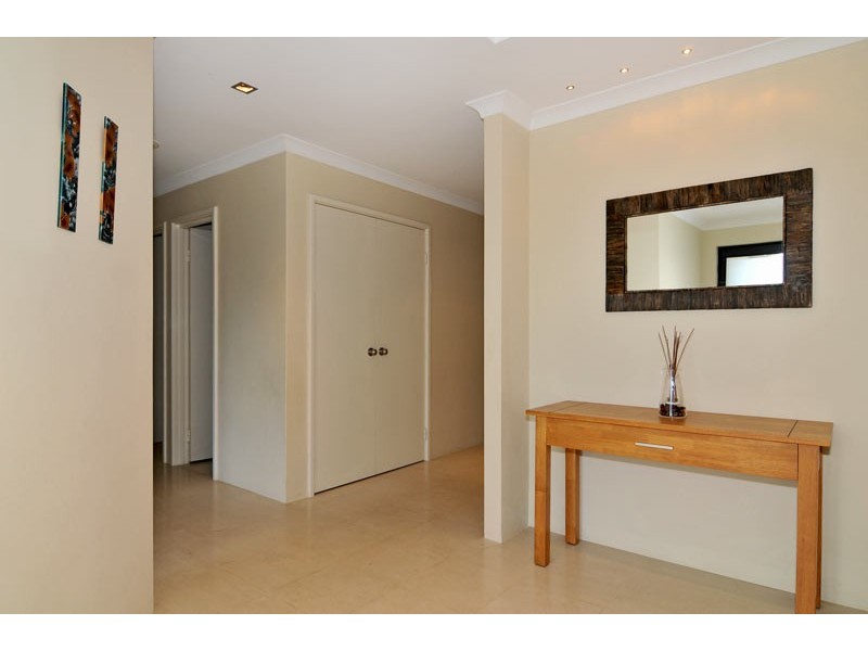 18 Cohen Vista, Lakelands WA 6180